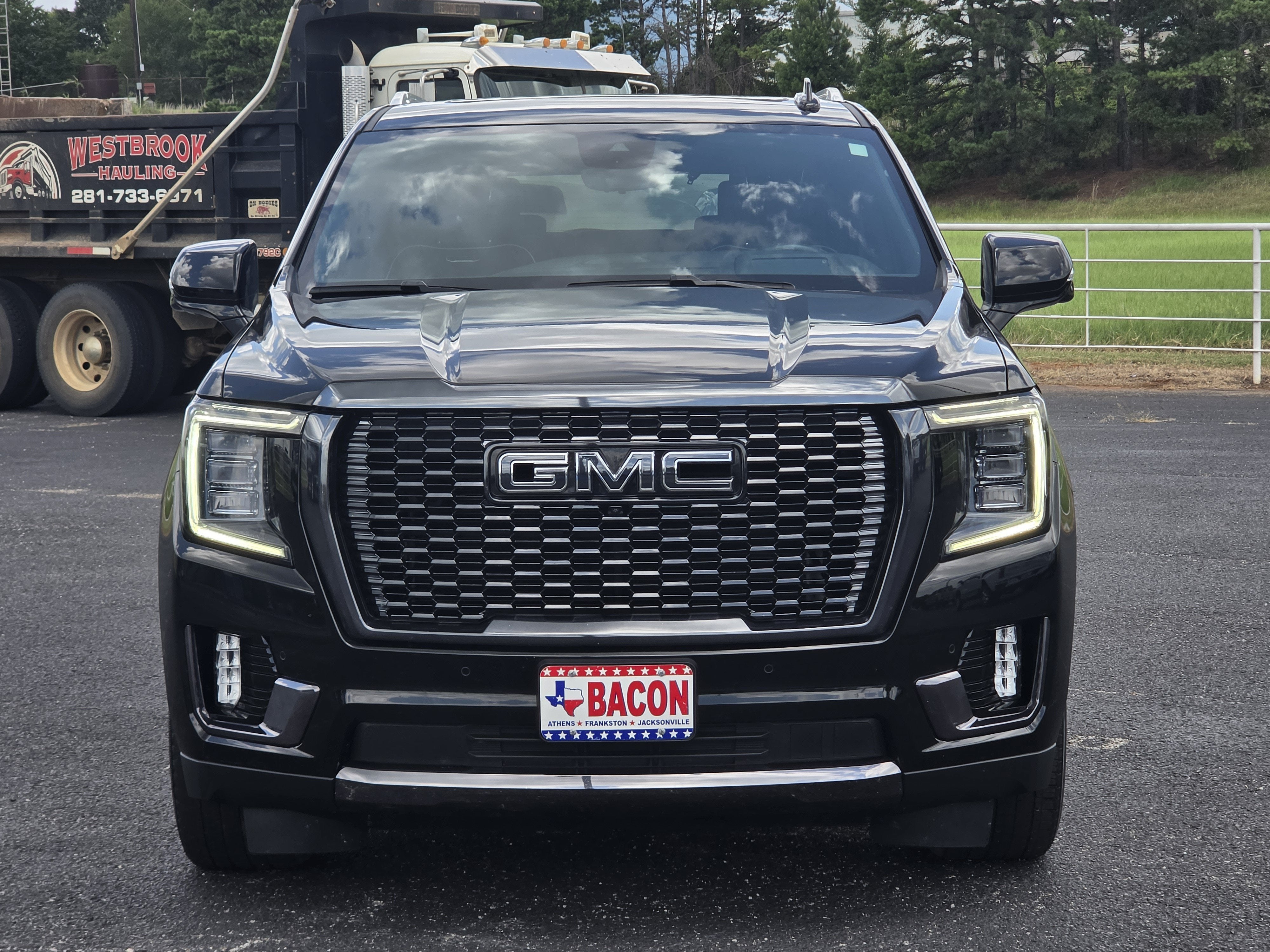 2023 GMC Yukon Denali Ultimate
