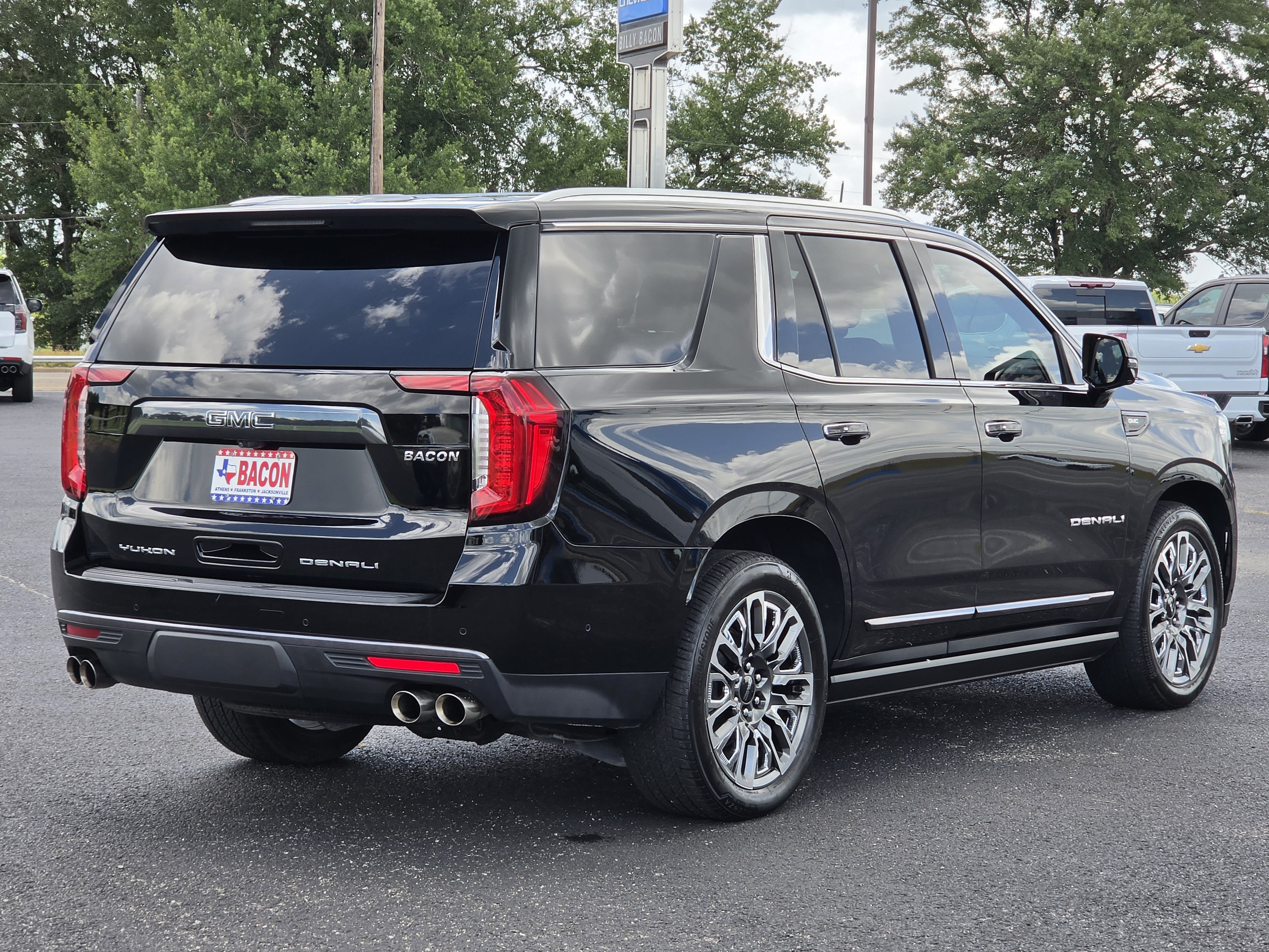 2023 GMC Yukon Denali Ultimate