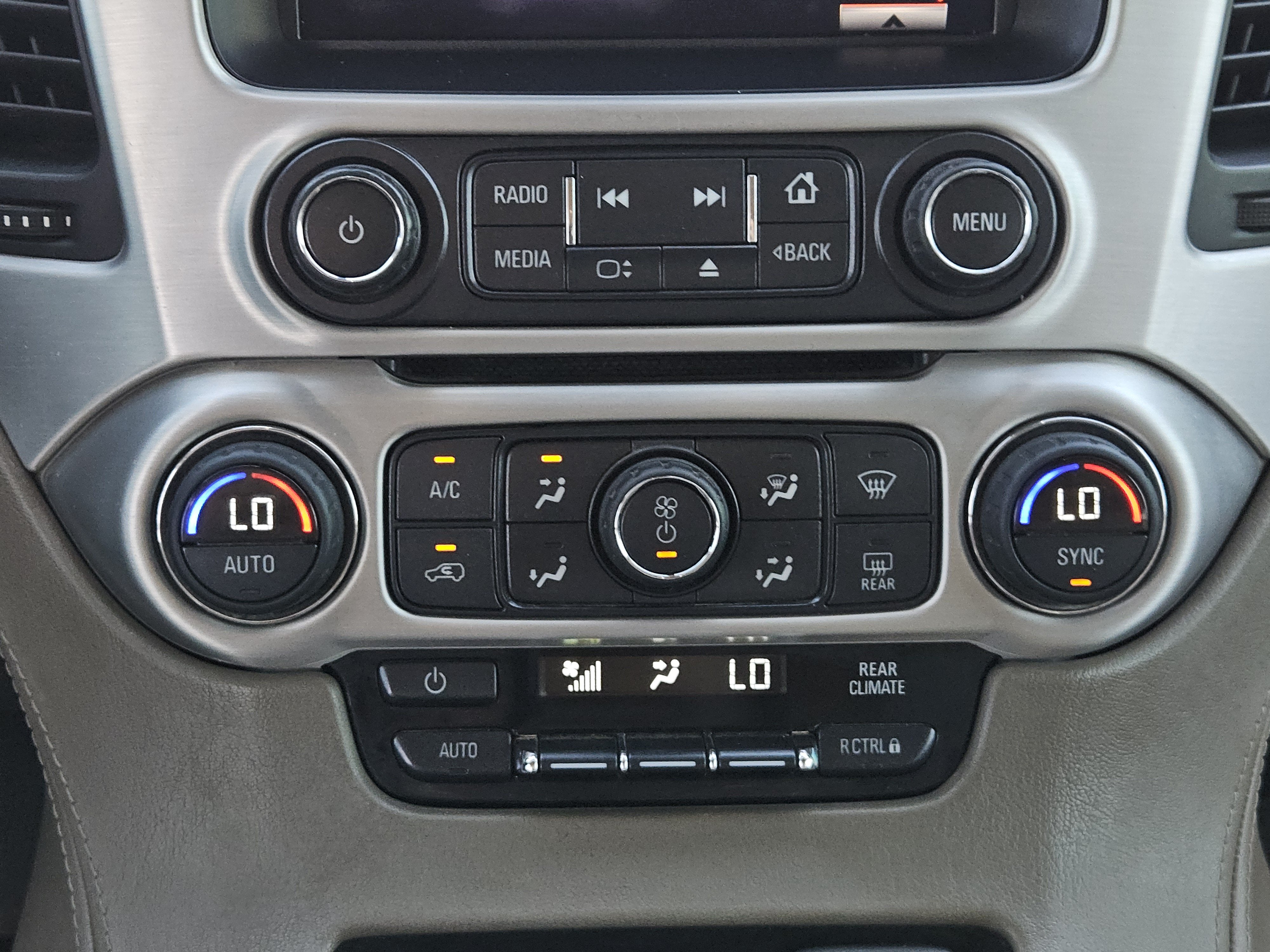 2015 GMC Yukon XL SLE
