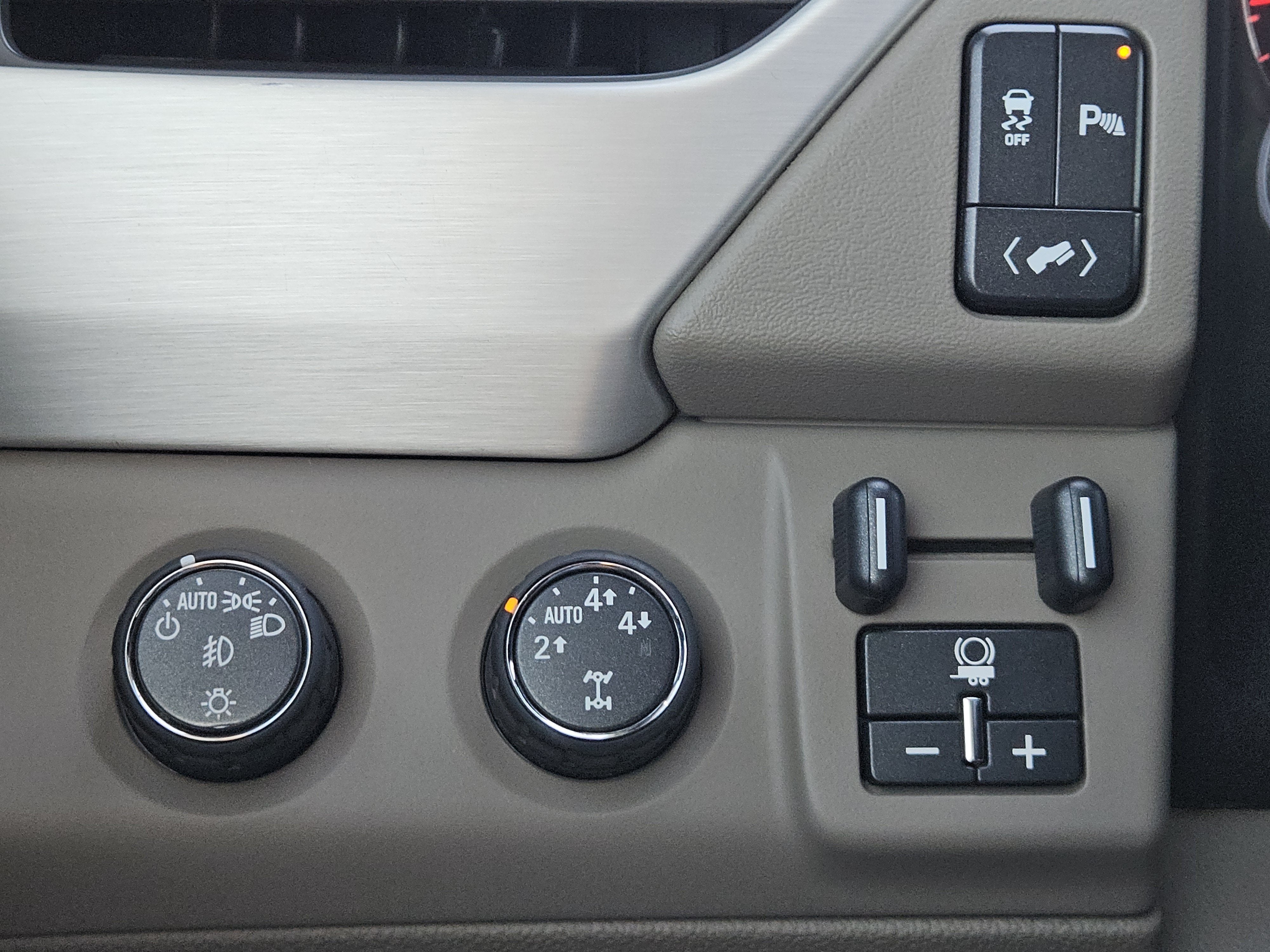 2015 GMC Yukon XL SLE