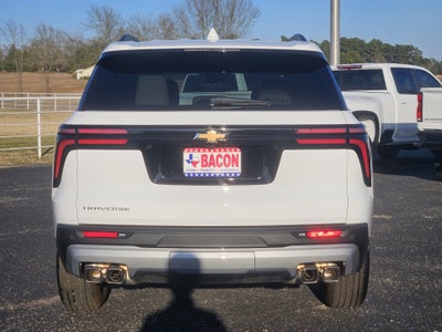 2026 Chevrolet Traverse FWD LT