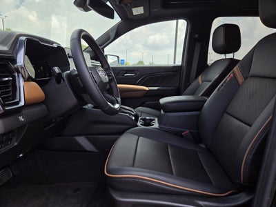 2025 GMC Canyon 4WD AT4