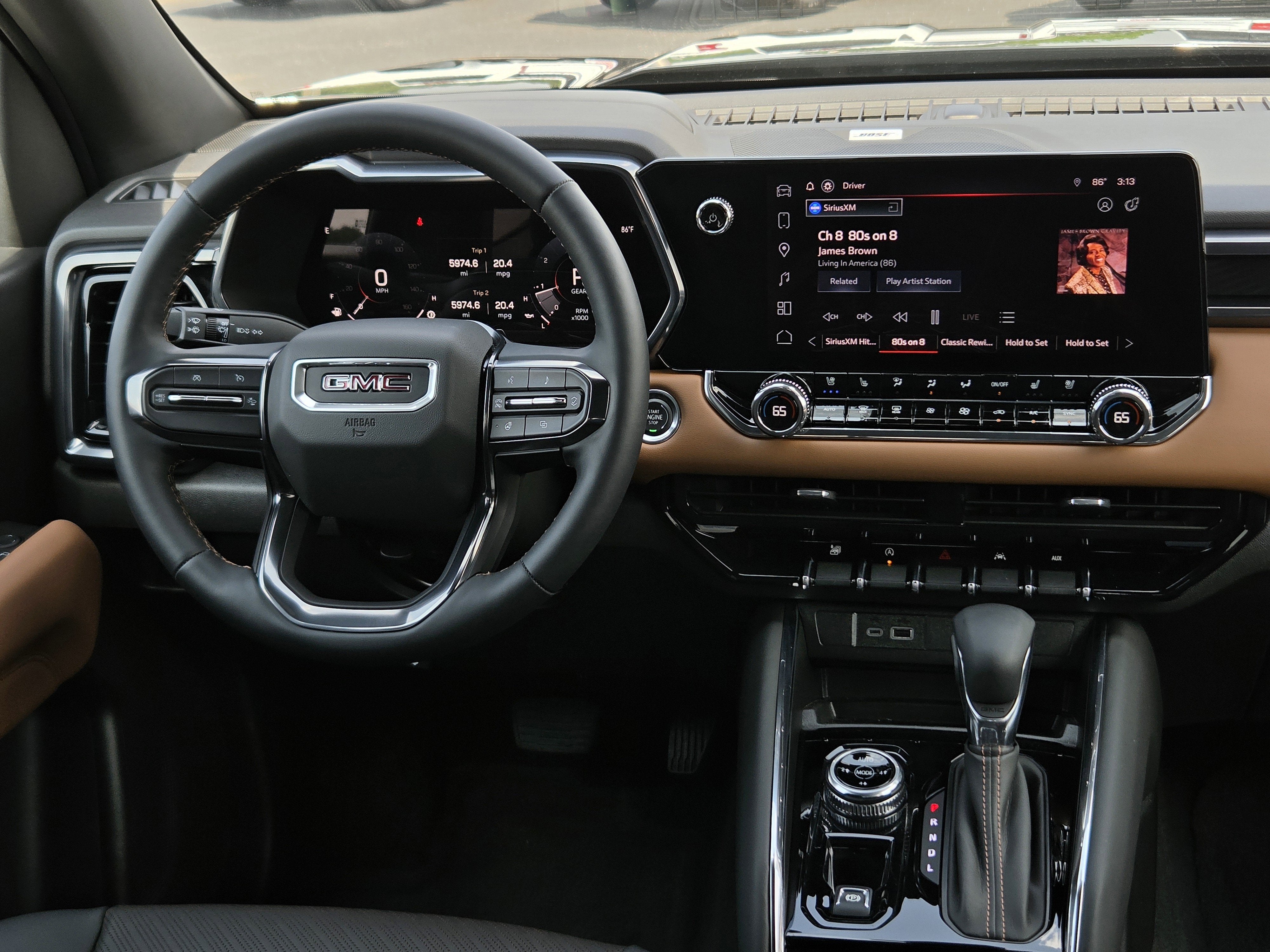 2025 GMC Canyon 4WD AT4