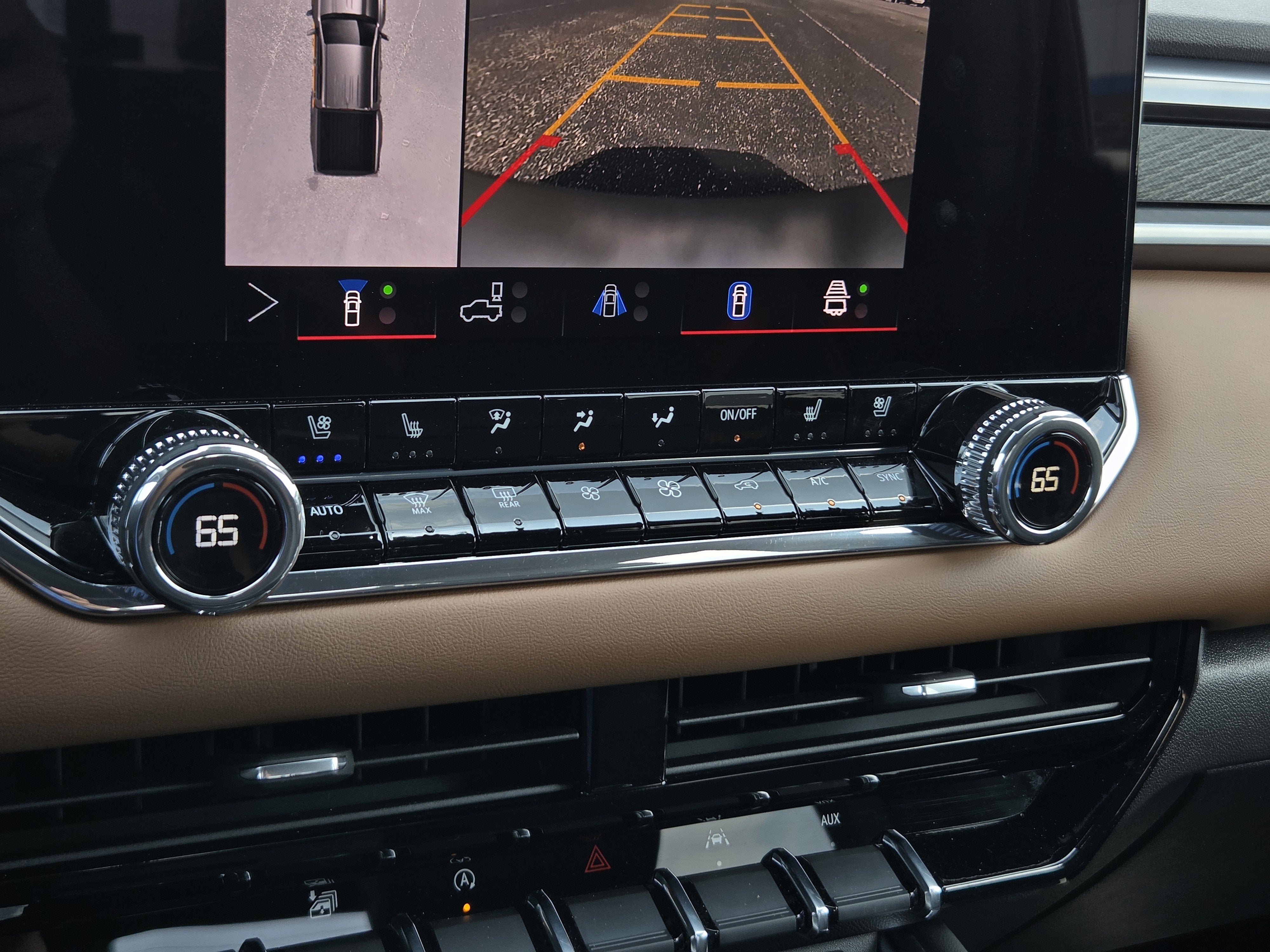 2025 GMC Canyon 4WD AT4