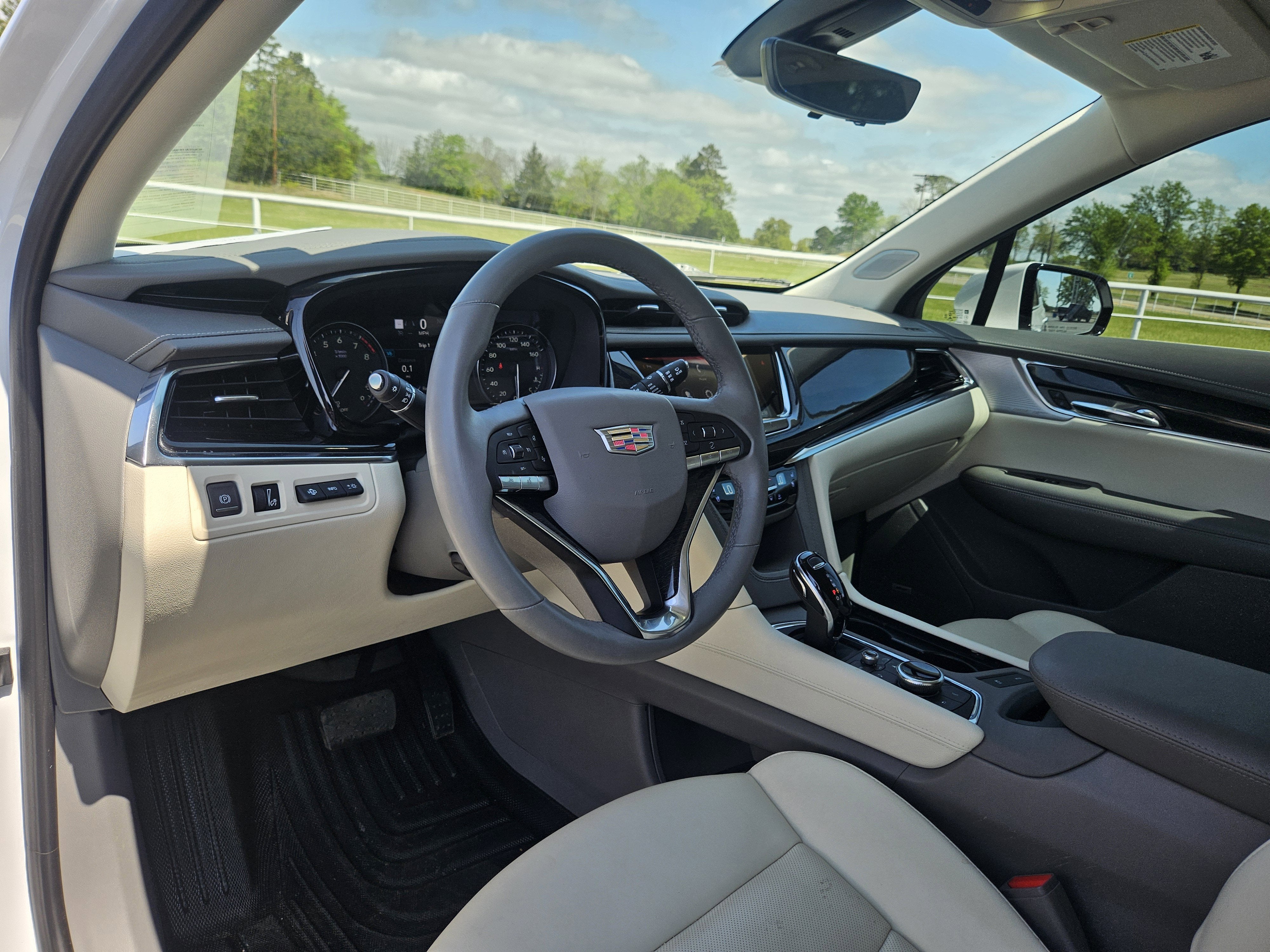 2022 Cadillac XT6 Premium Luxury