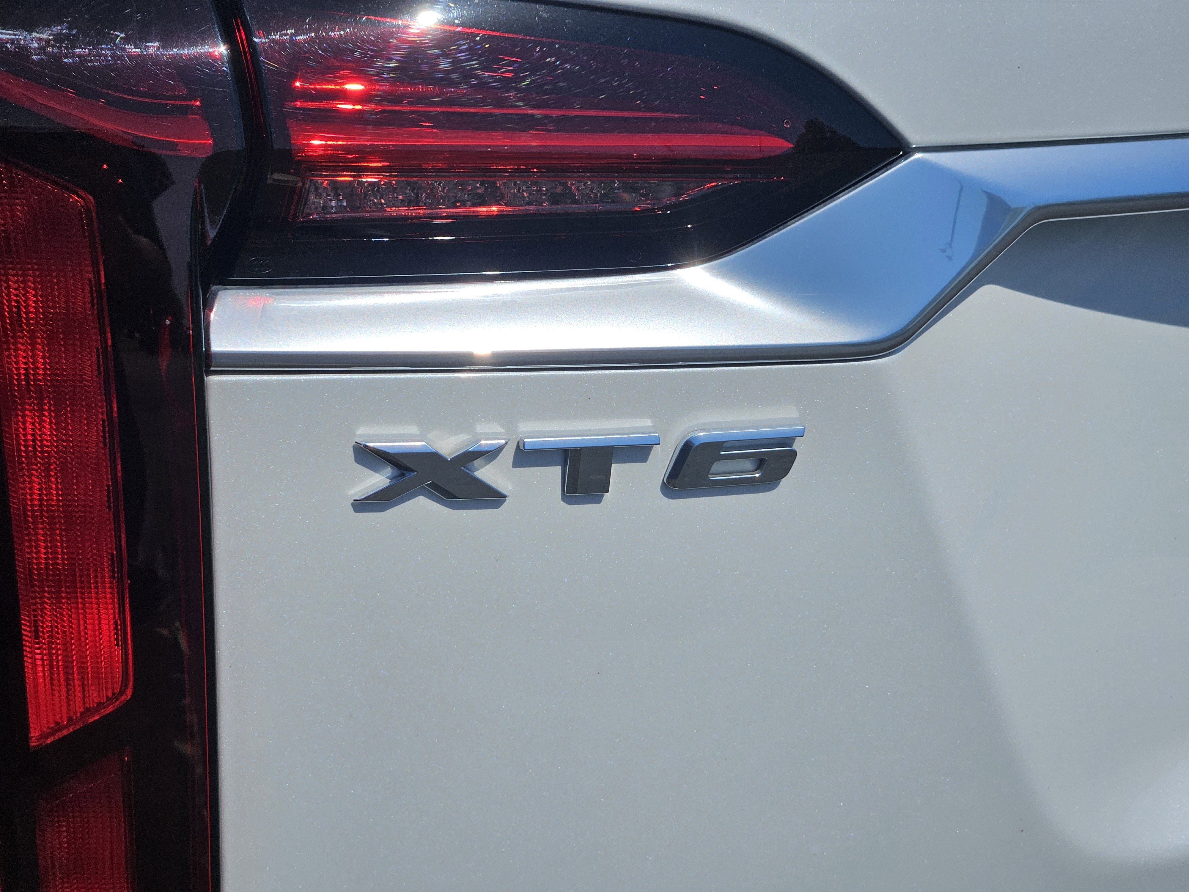 2022 Cadillac XT6 Premium Luxury