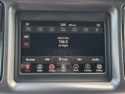 2022 Dodge Challenger SXT