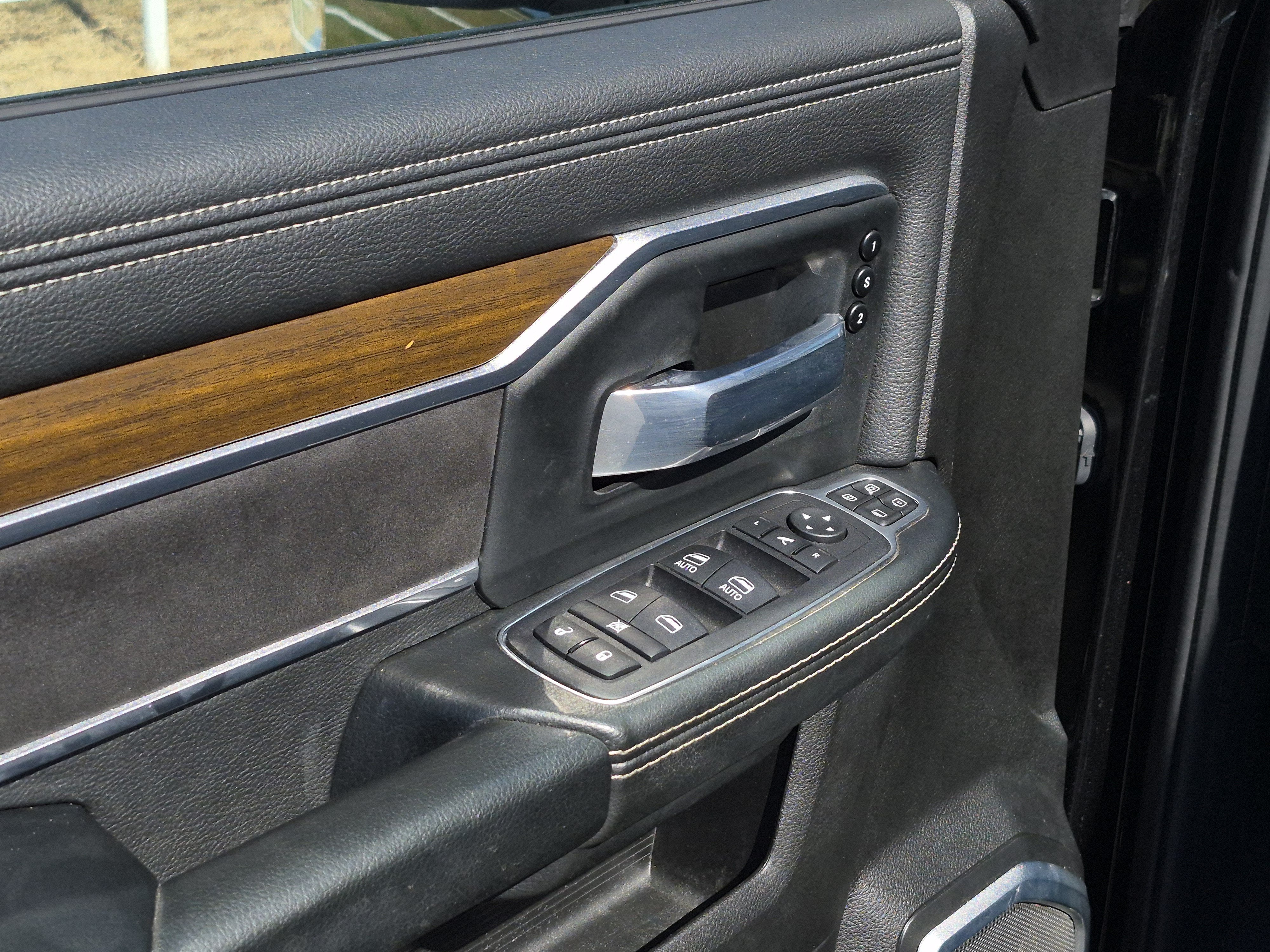 2024 RAM 3500 Laramie