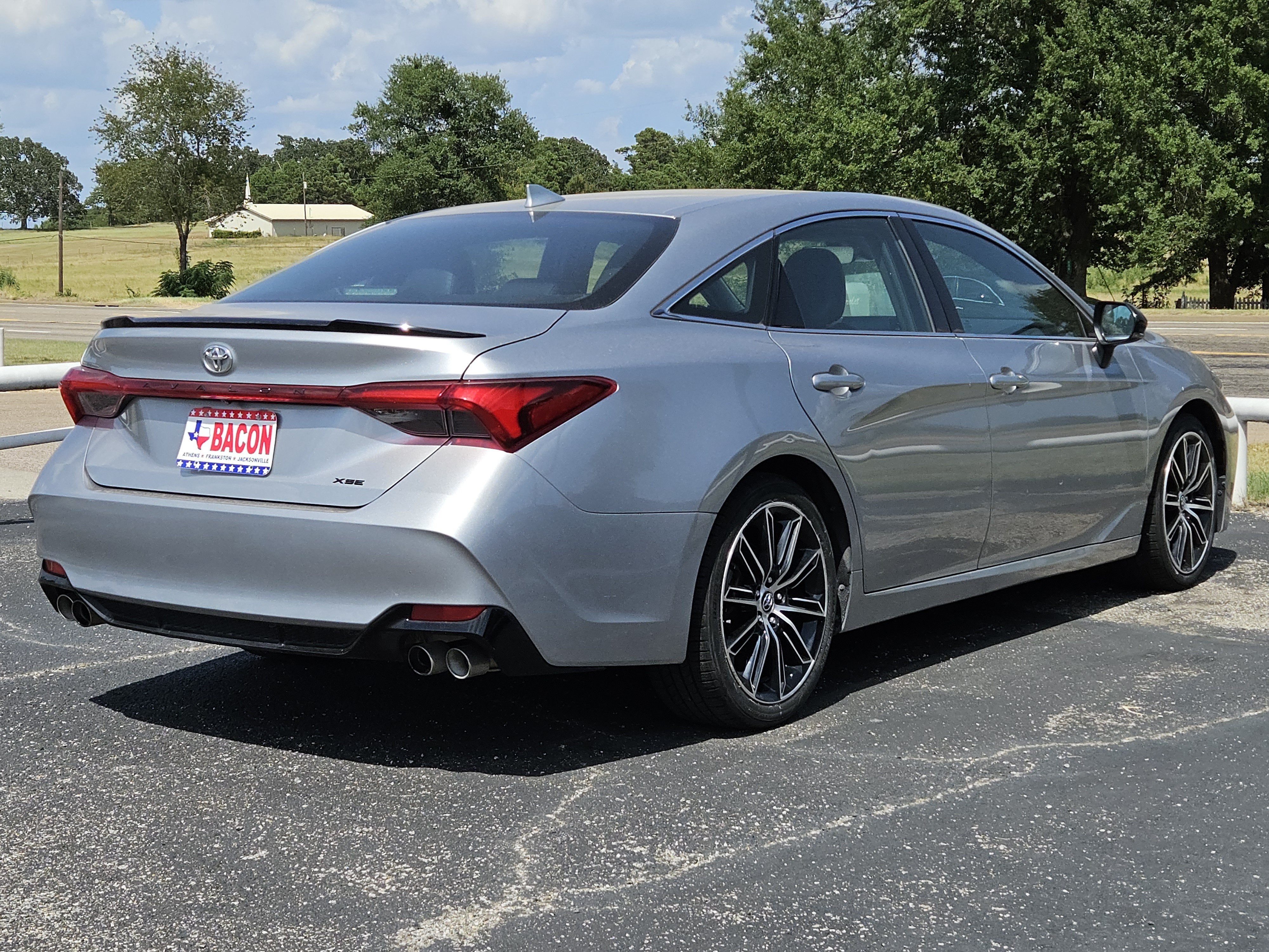 2019 Toyota Avalon XLE