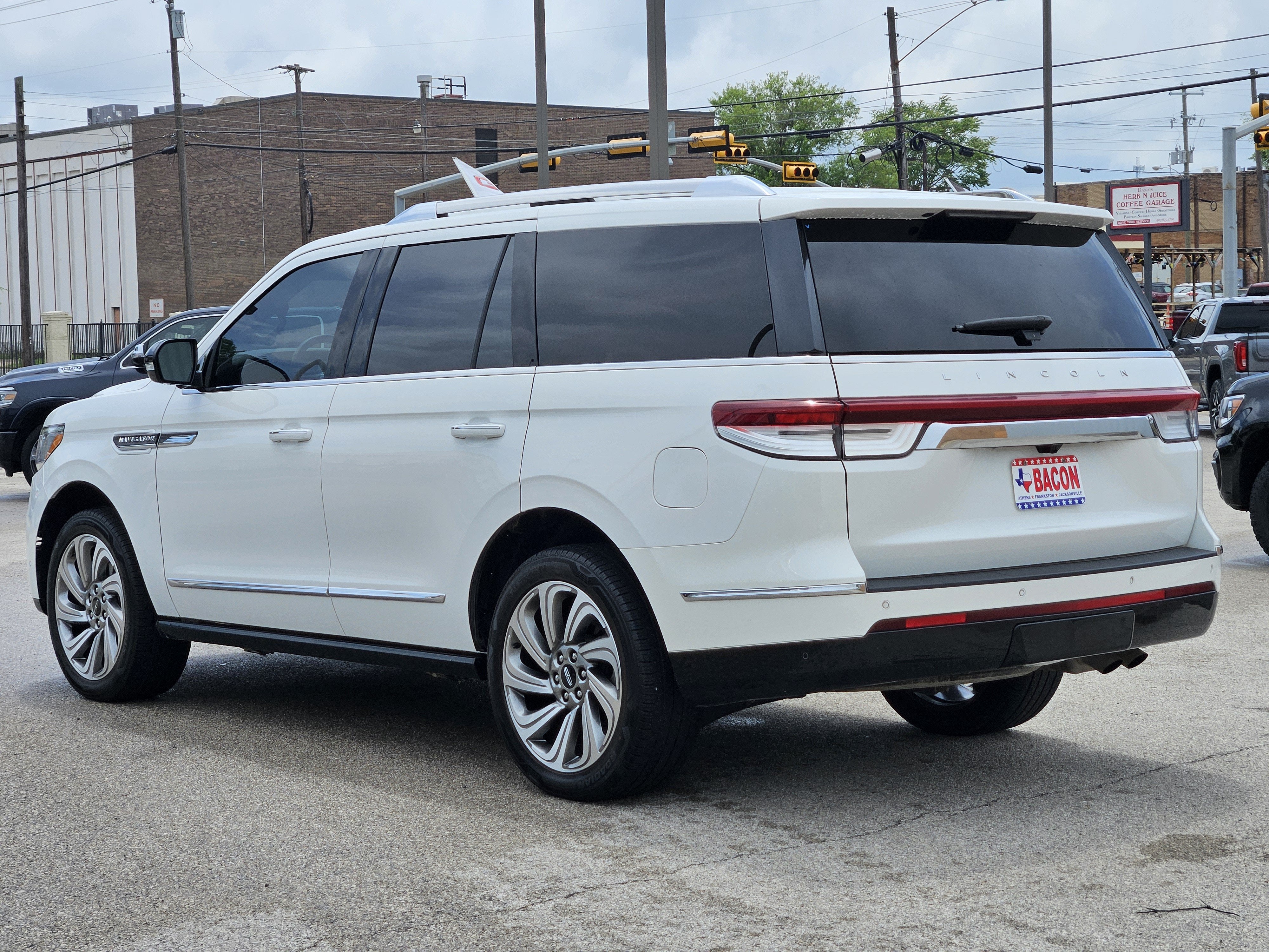 2023 Lincoln Navigator Reserve