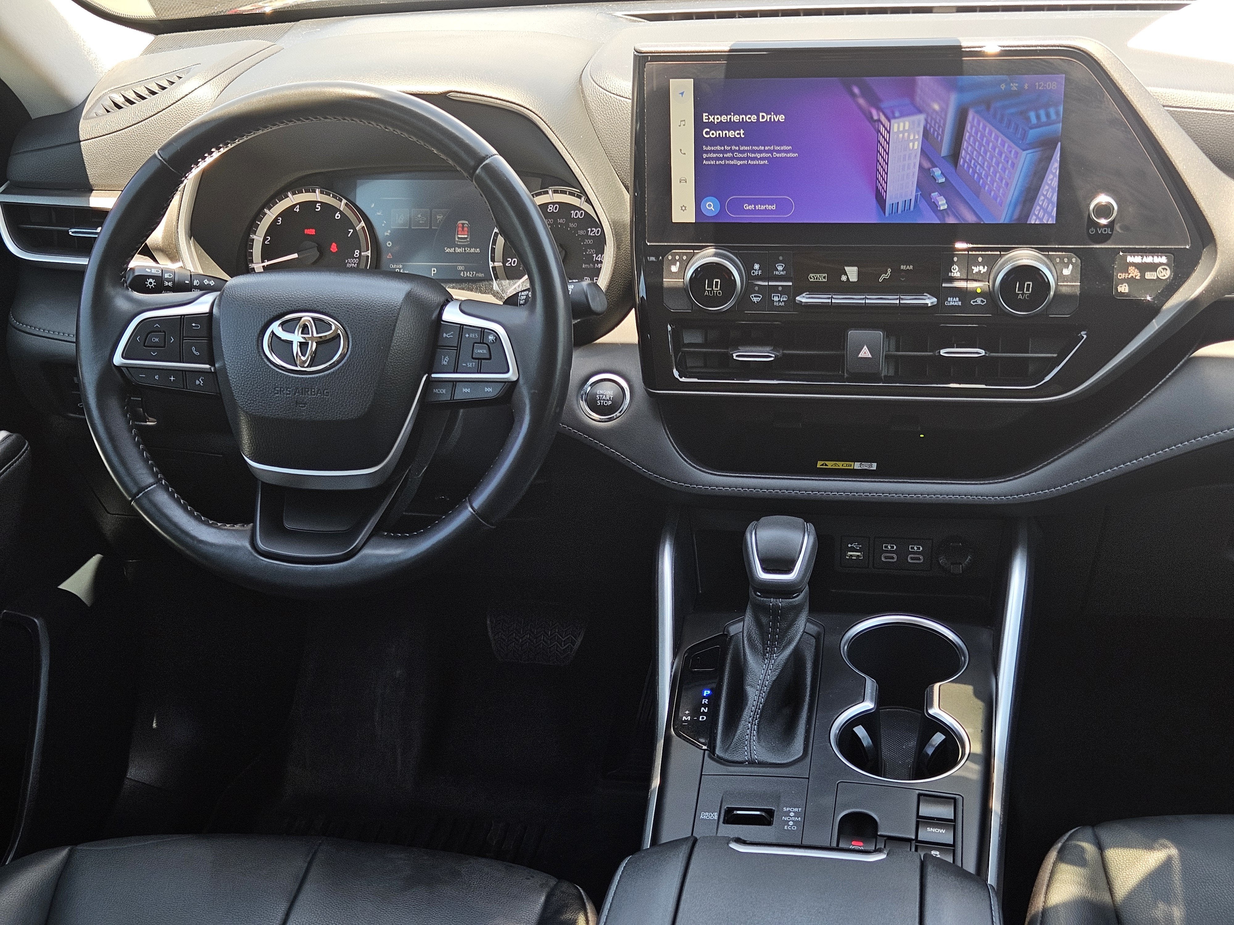 2023 Toyota Highlander BASE