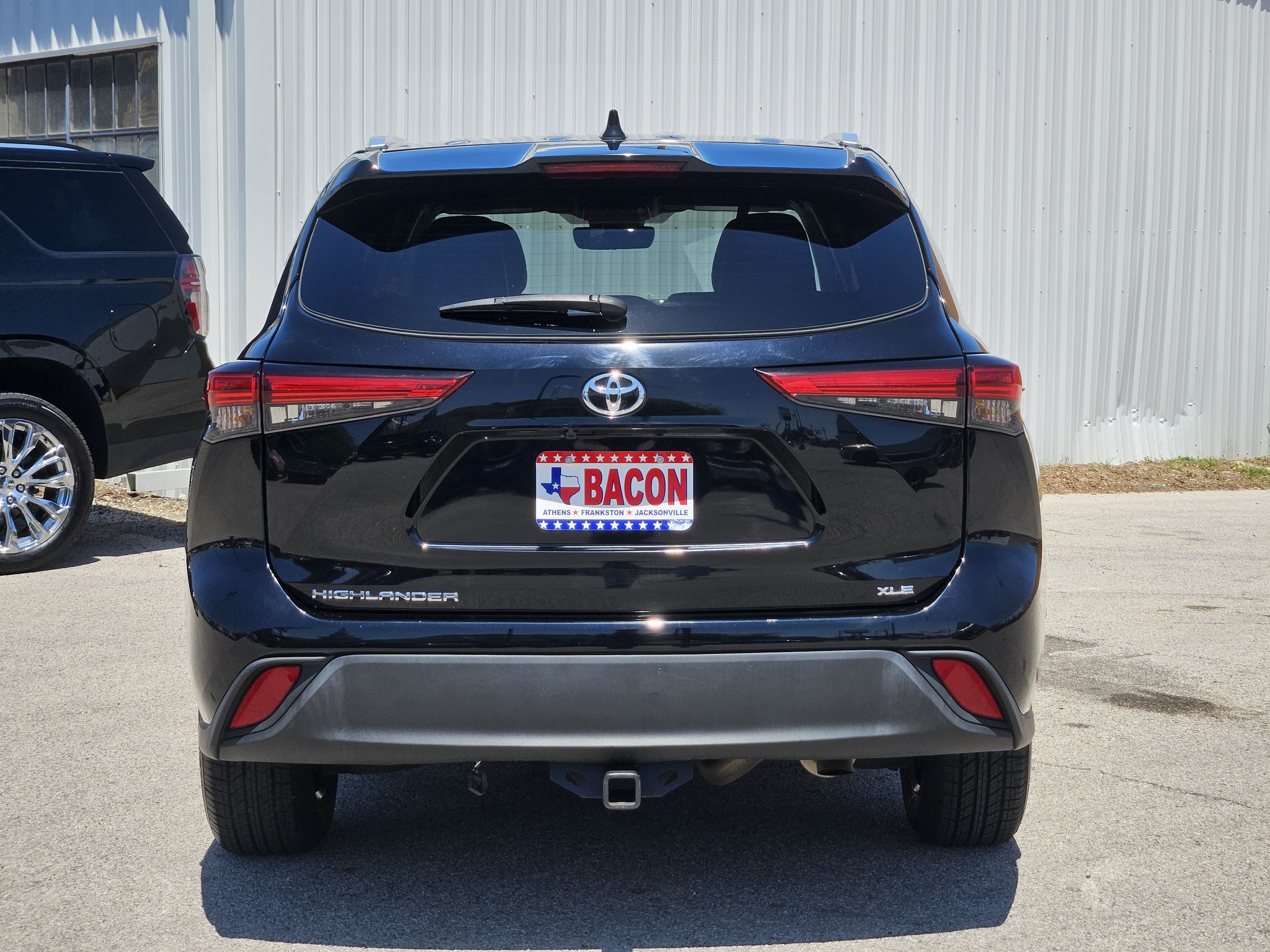2023 Toyota Highlander BASE
