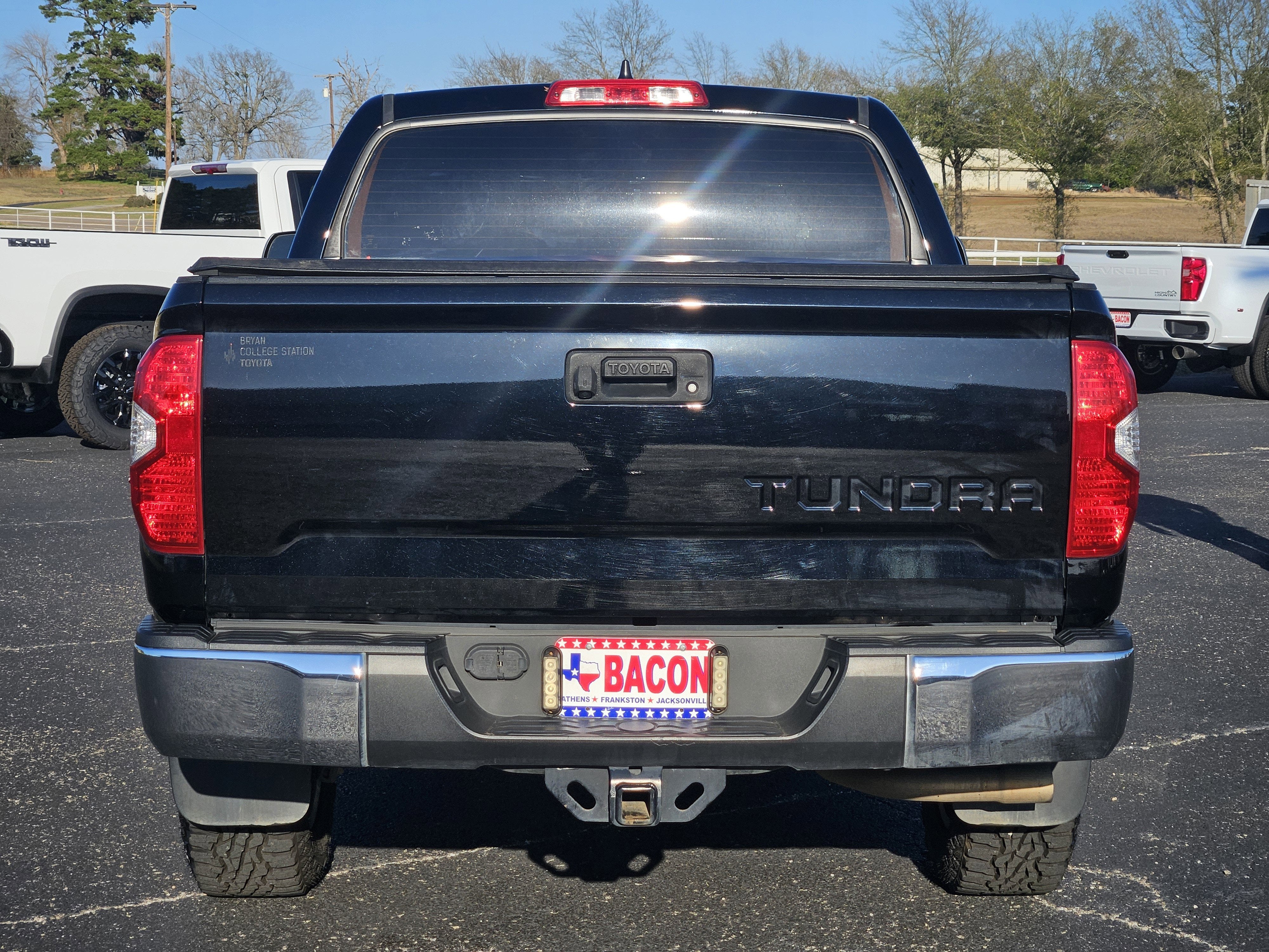 2020 Toyota Tundra 2WD SR5