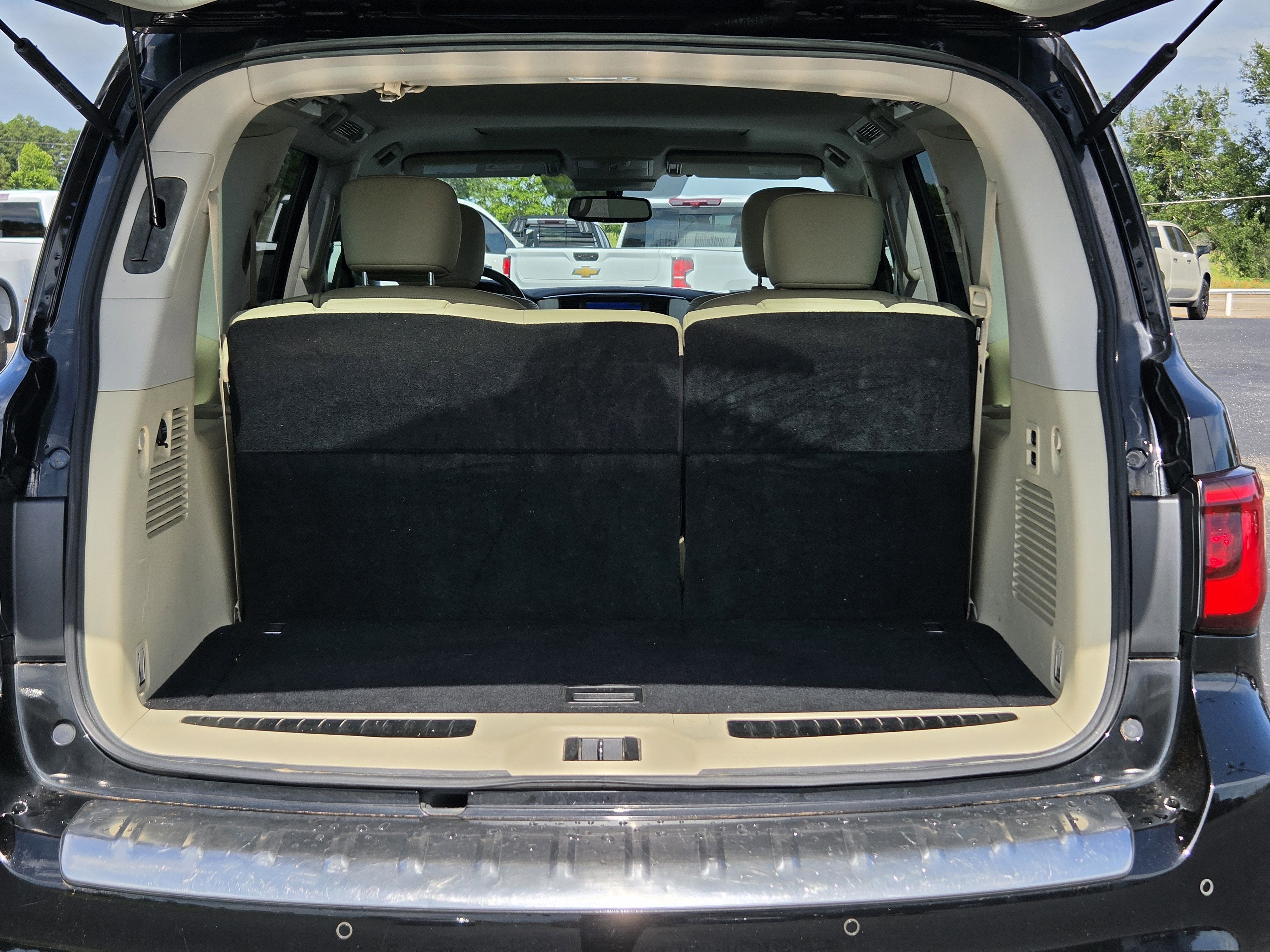2018 INFINITI QX80 BASE