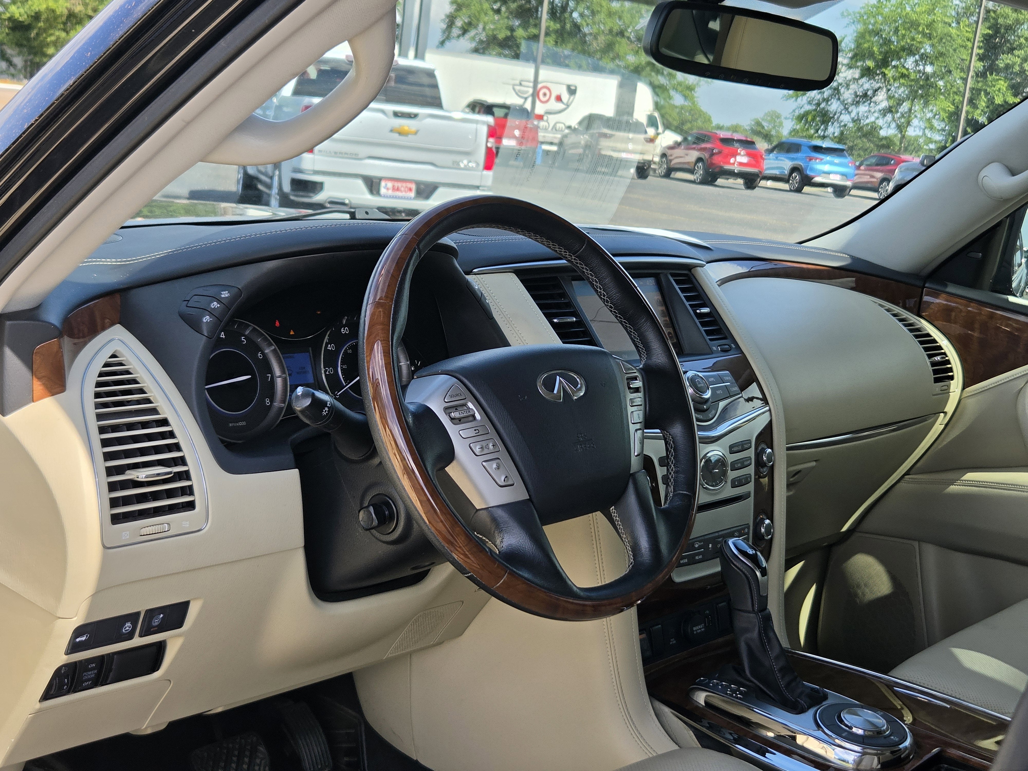 2018 INFINITI QX80 BASE