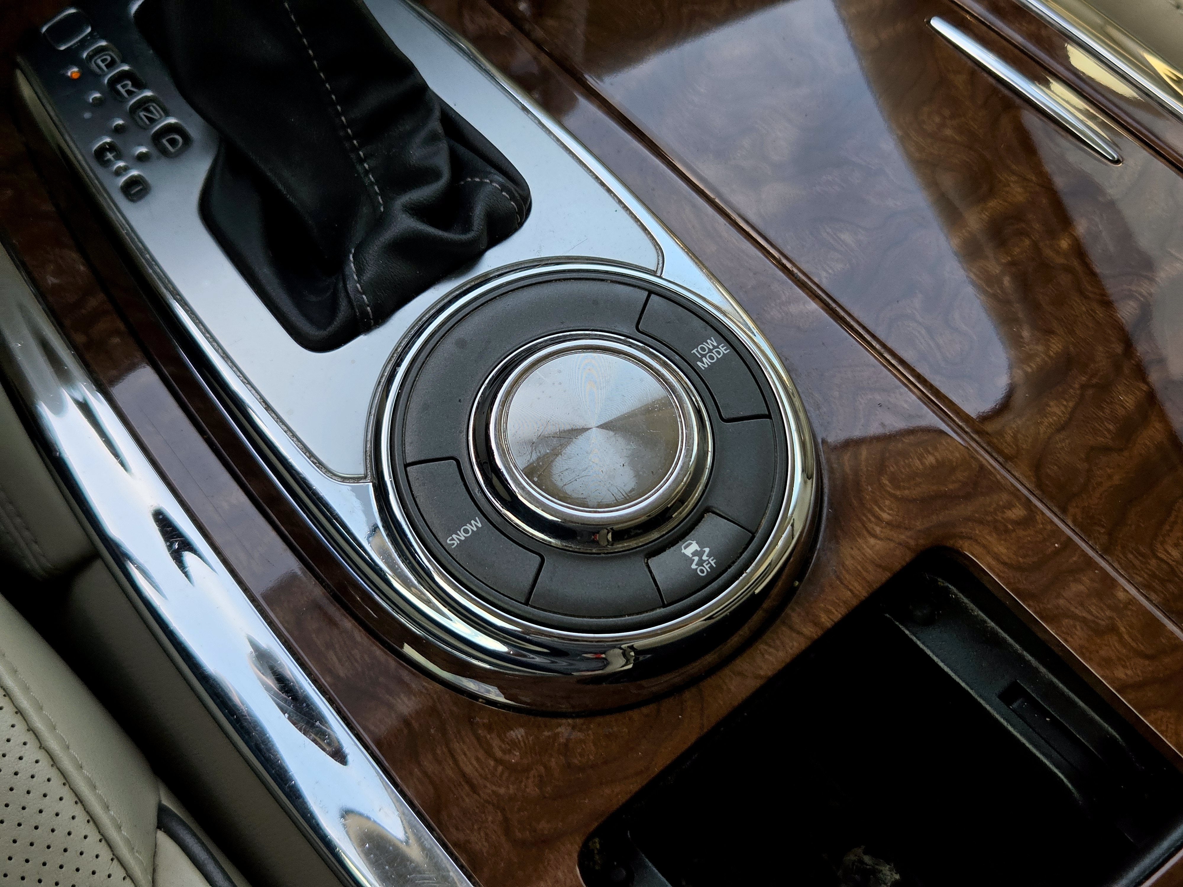 2018 INFINITI QX80 BASE