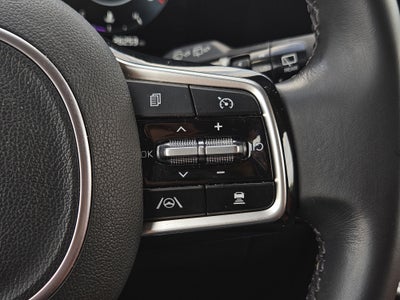 2023 Kia Carnival SX