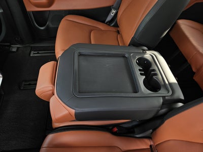 2023 Kia Carnival SX