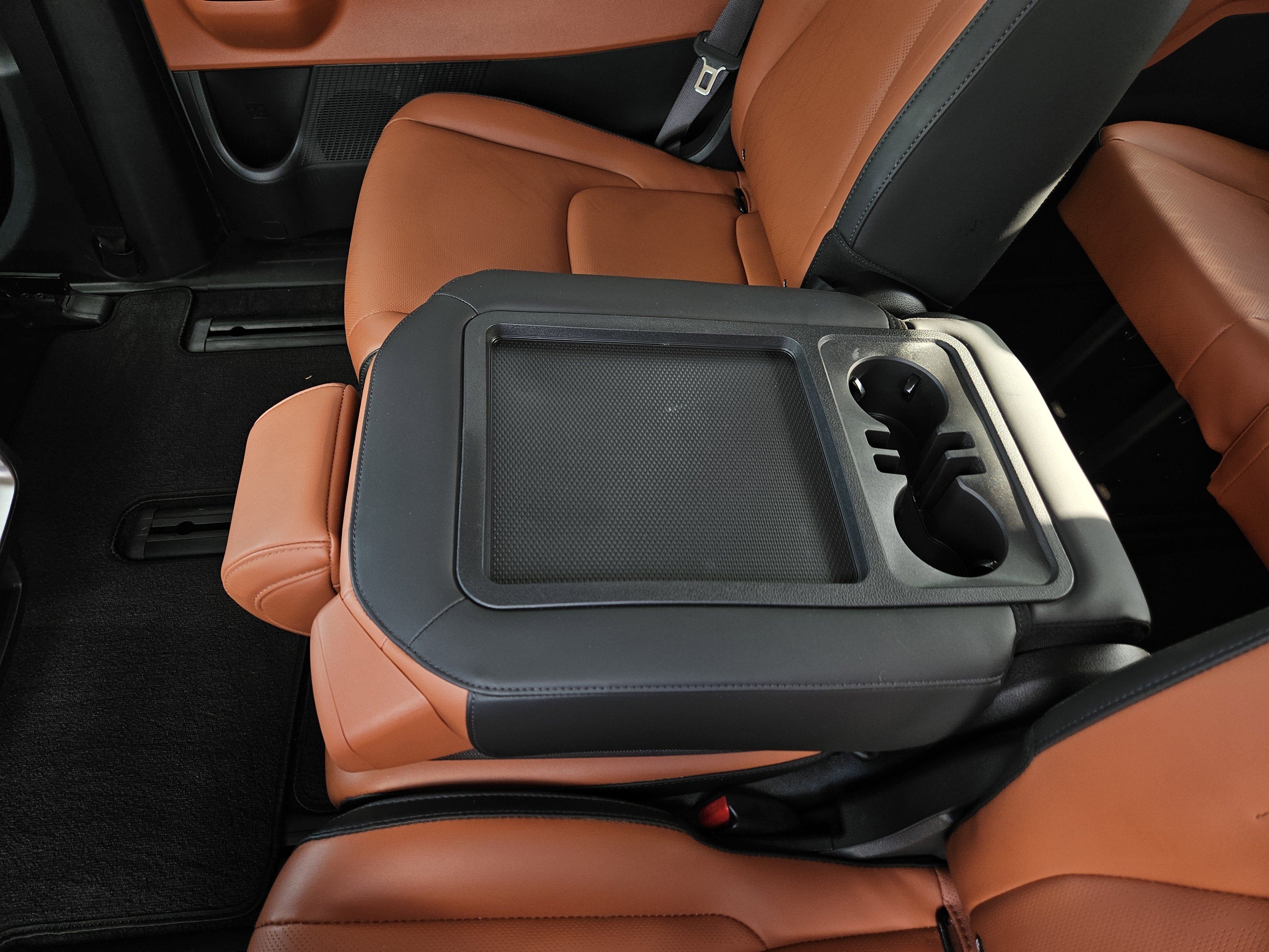 2023 Kia Carnival SX