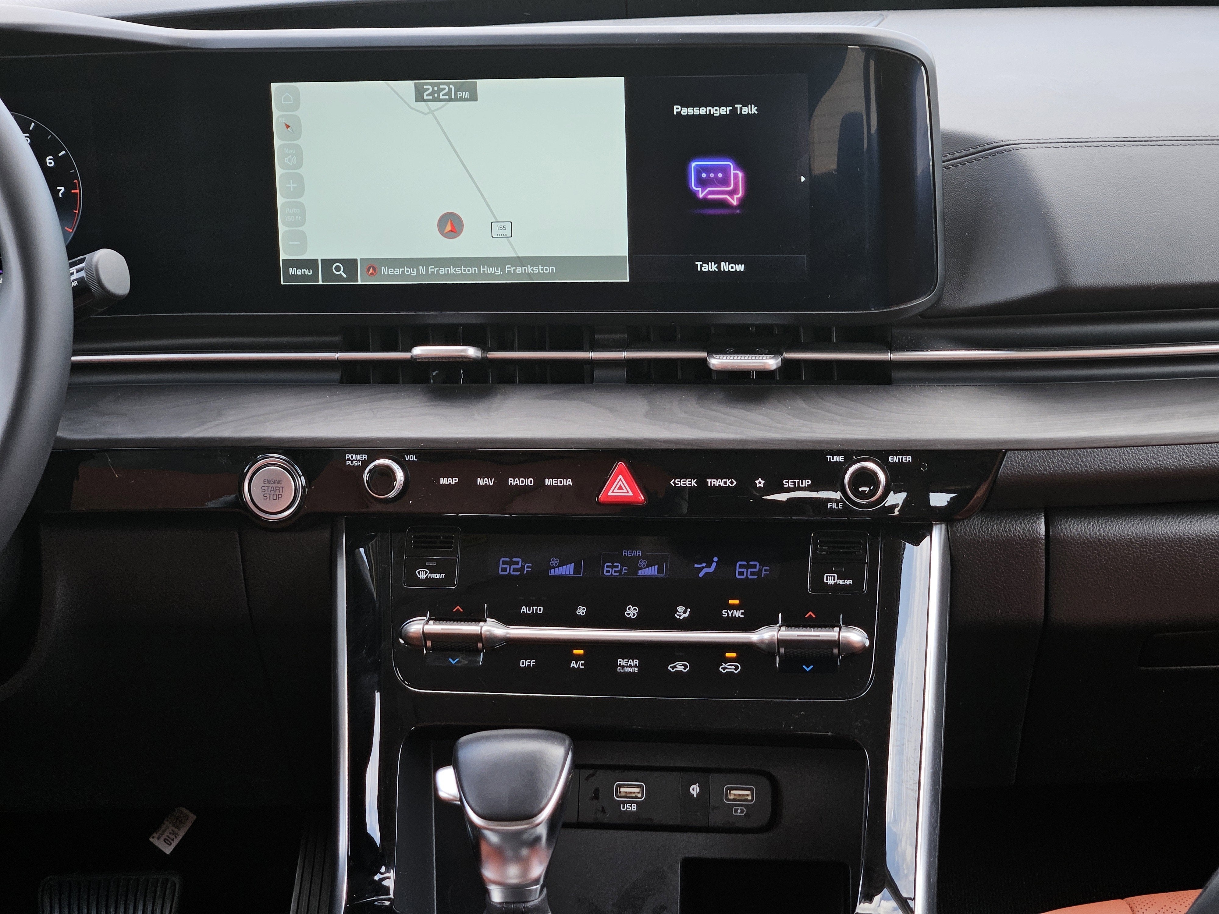 2023 Kia Carnival SX