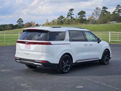 2023 Kia Carnival SX