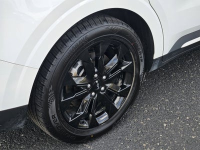 2023 Kia Carnival SX