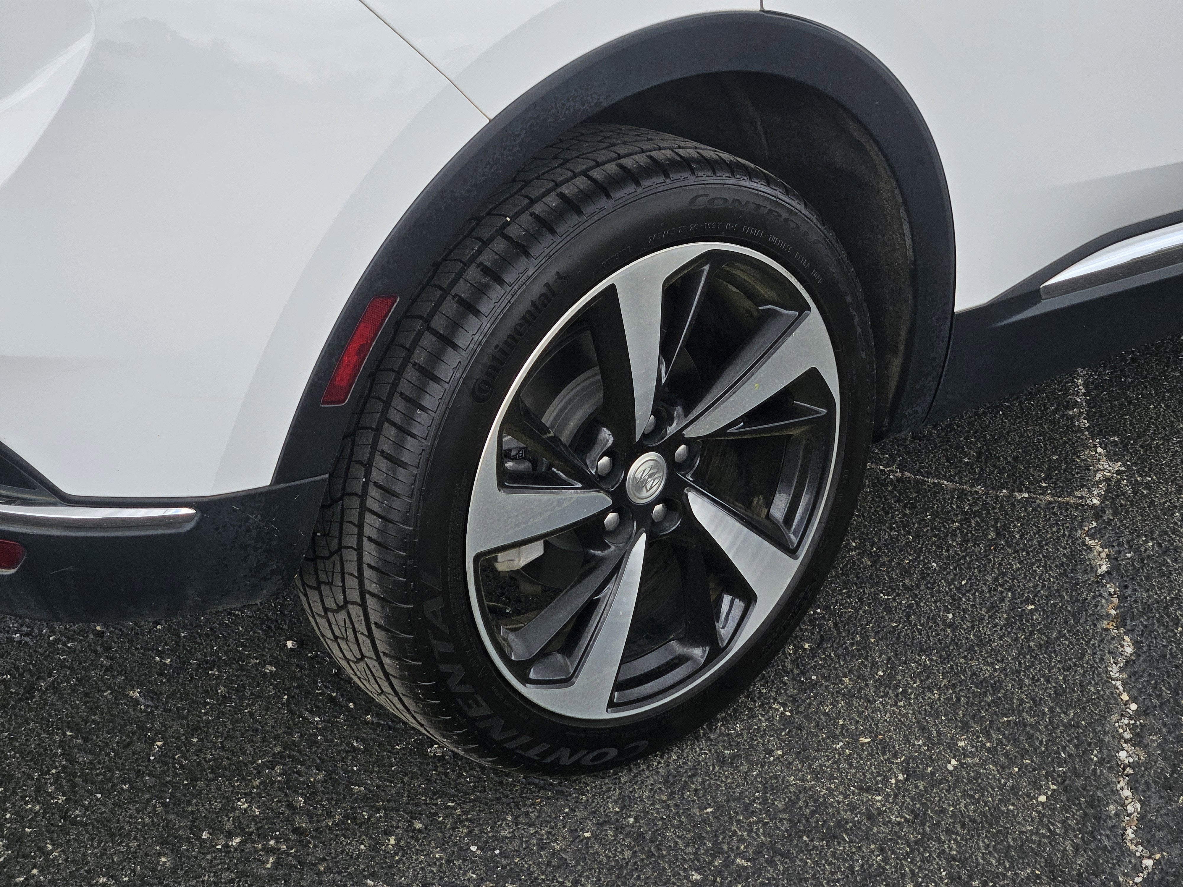 2021 Buick Envision Essence